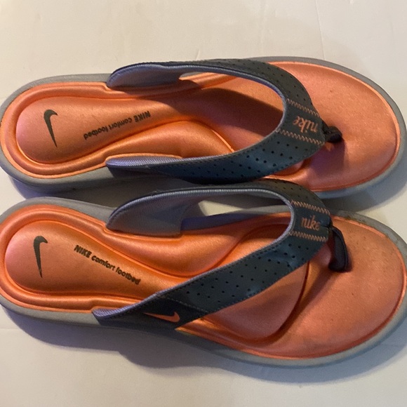 Nike Comfort Footbed Orange Gray flip Flop Thong Sandals size 8 - Picture 2 of 2